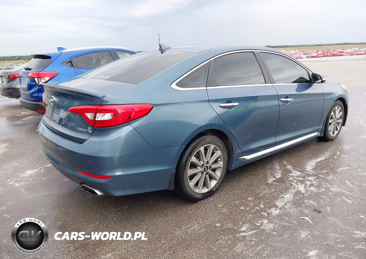 2017 Hyundai Sonata Limited VIN:5NPE34AF7HH455403 - 4