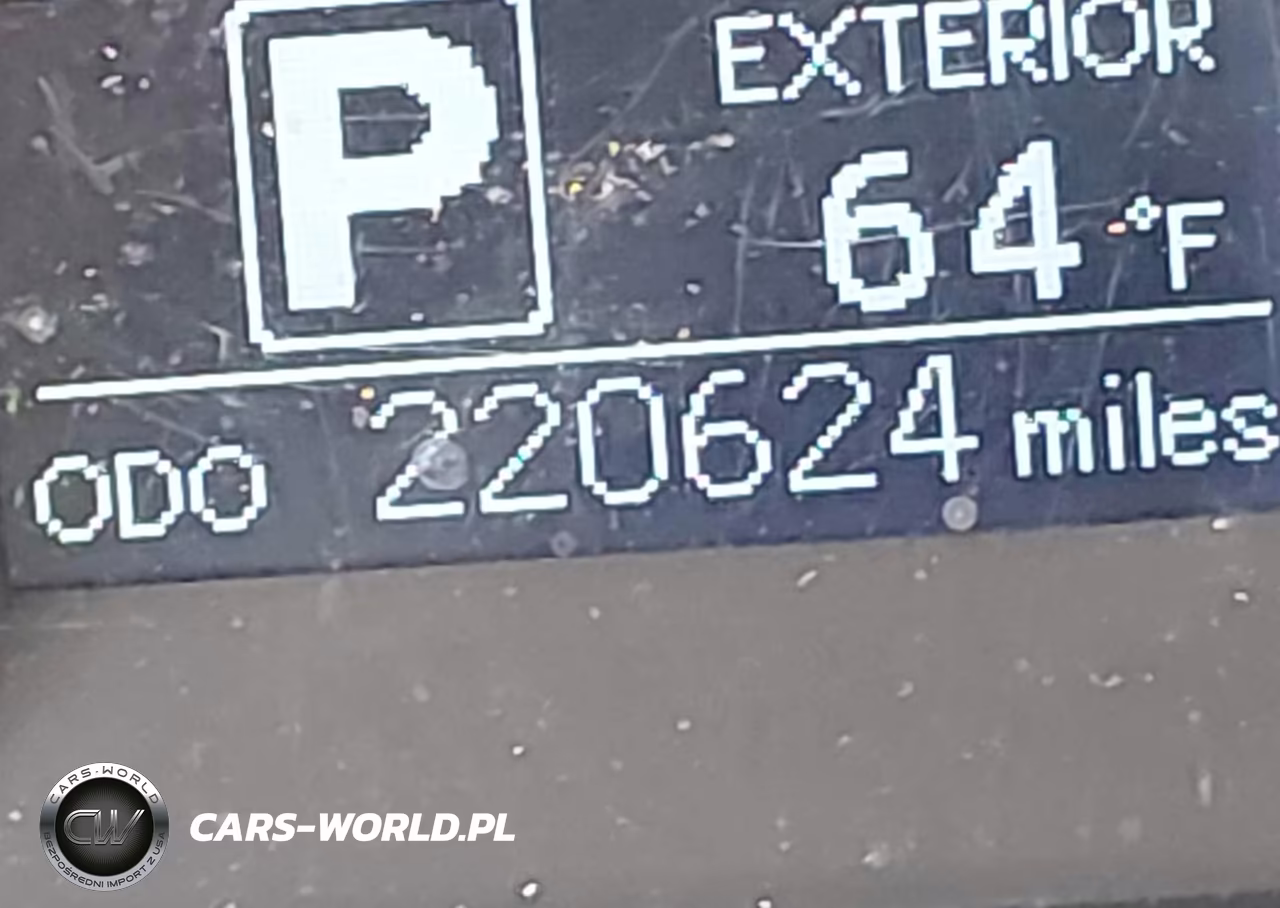 2015 Toyota Sienna Le VIN:5TDKK3DC0FS590733 - 15