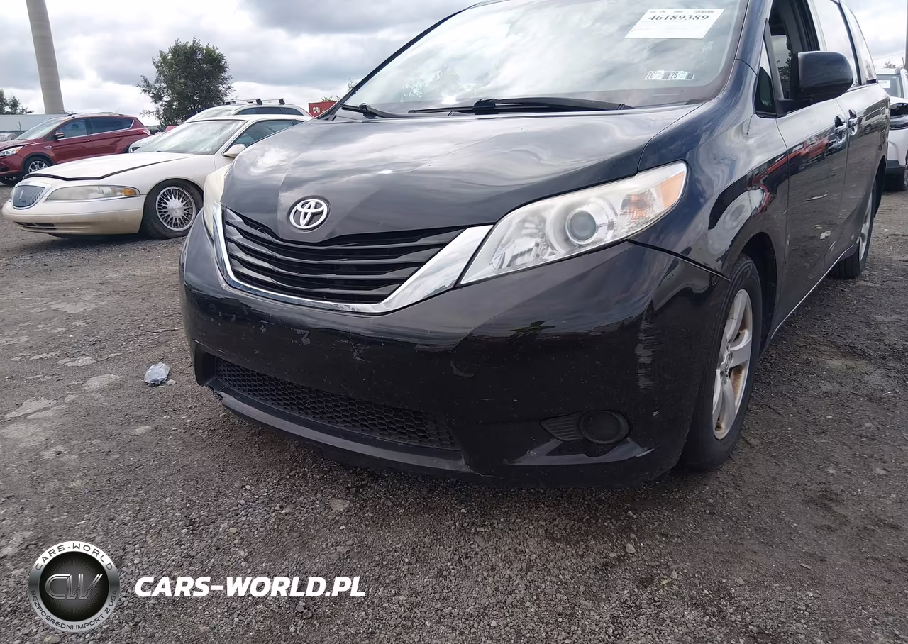 2015 Toyota Sienna Le VIN:5TDKK3DC0FS590733 - 6
