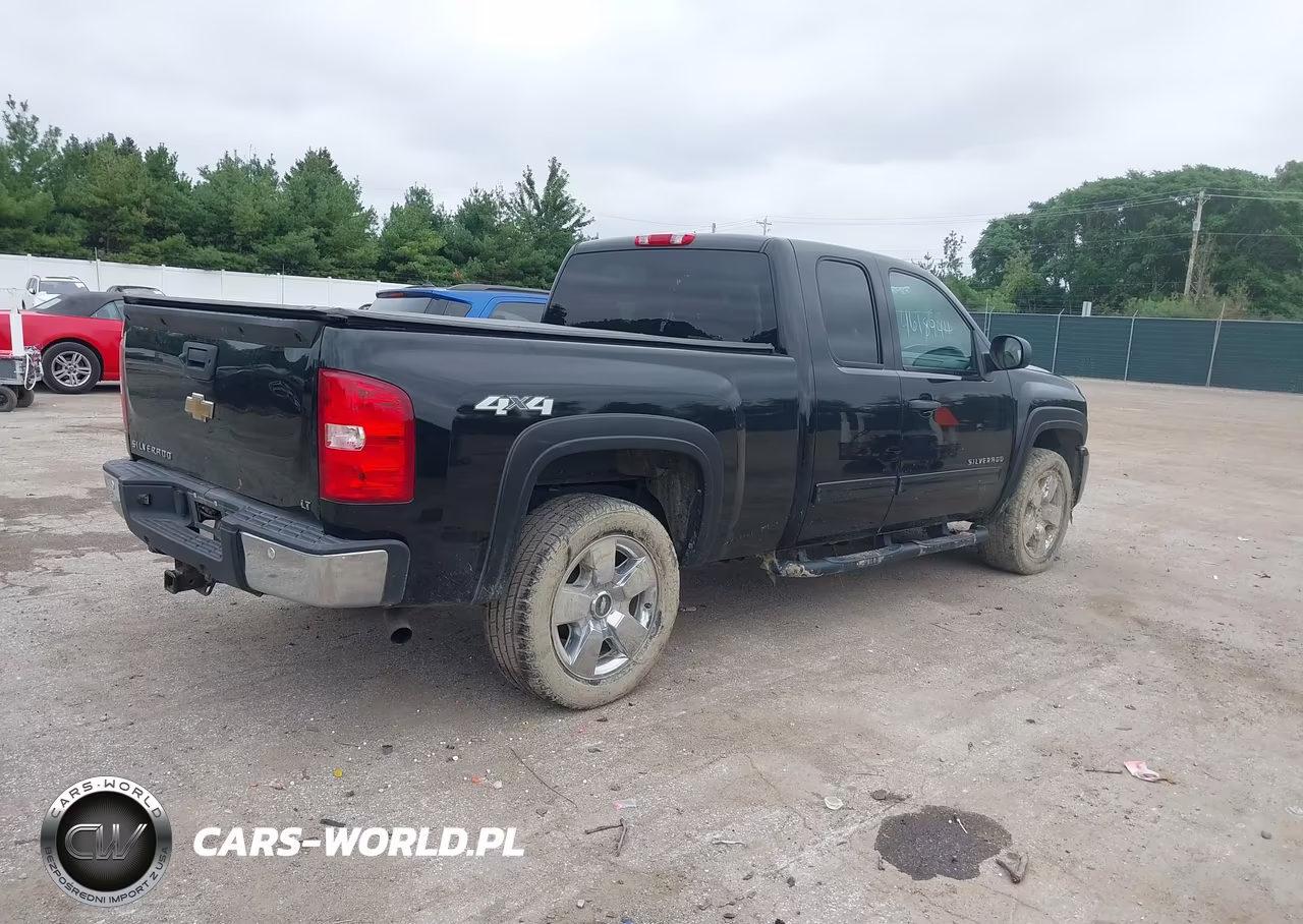 2011 Chevrolet Silverado 1500 Lt VIN:1GCRKSE31BZ228054 - 4