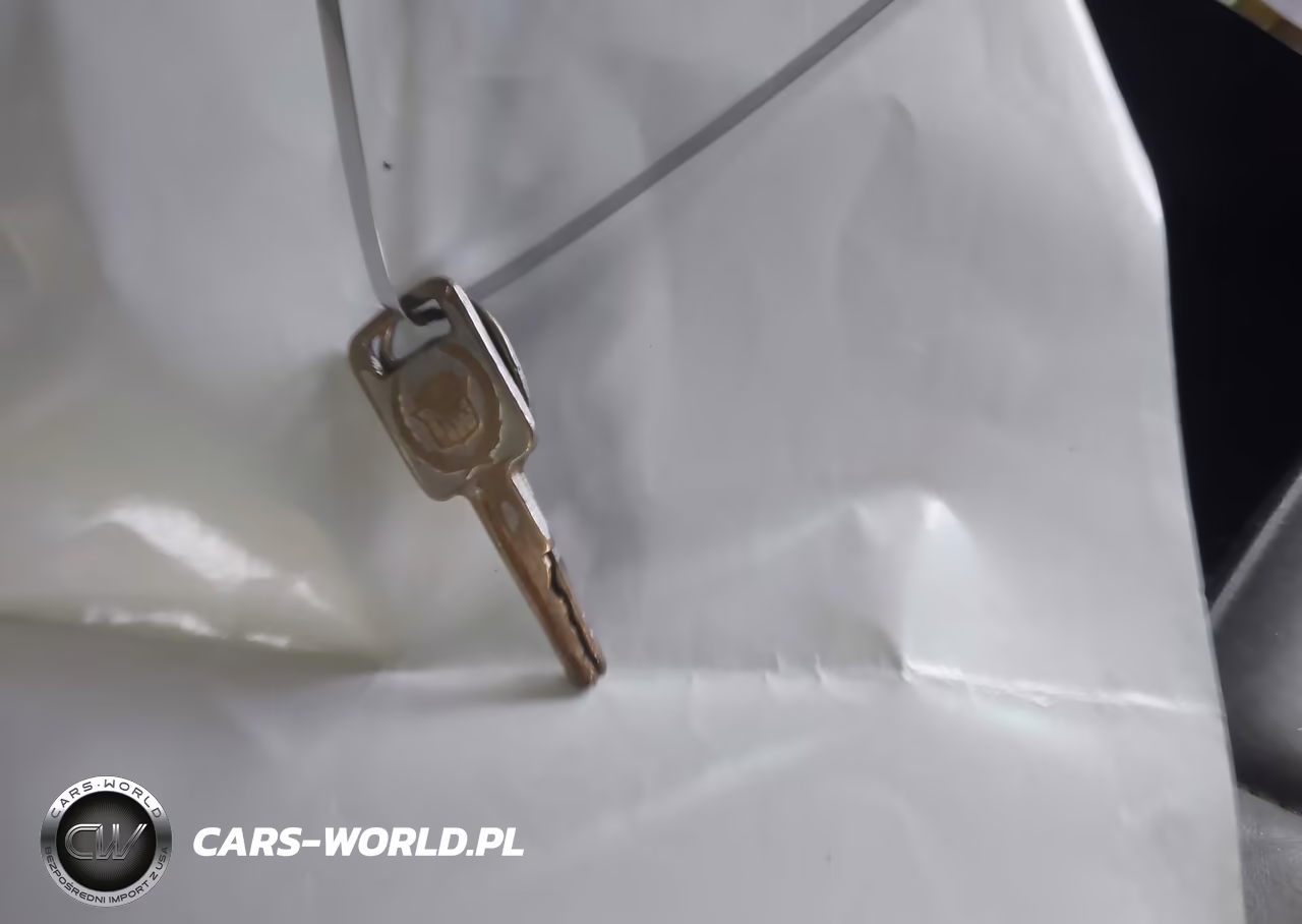 1986 Cadillac Deville Fleetwood VIN:1G6CD6983G4231865 - 11