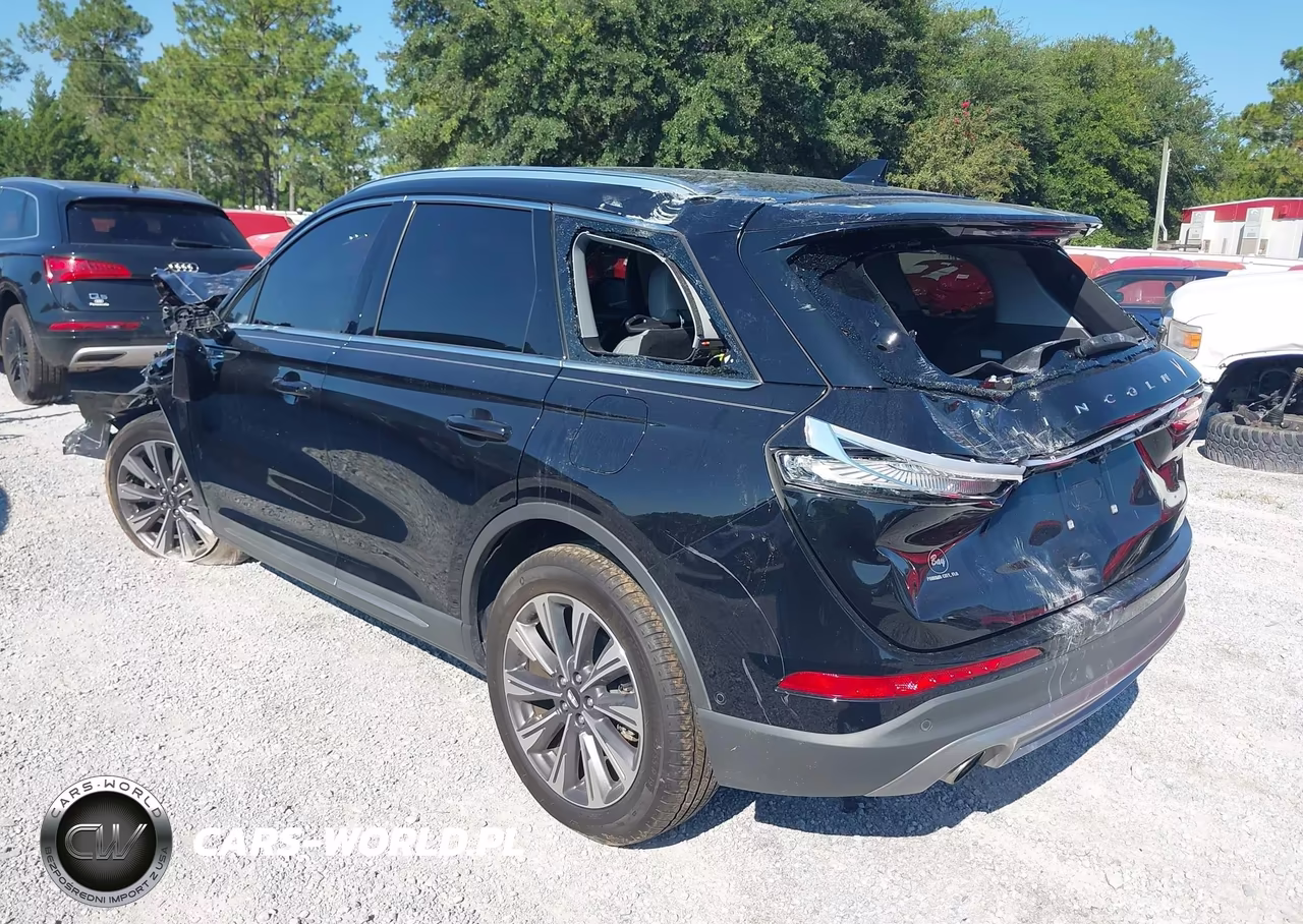 2022 Lincoln Corsario Reserve VIN:5LMCJ2C92NUL36385 - 3