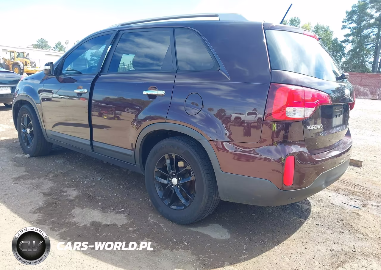 2014 Kia Sorento Lx VIN:5XYKT4A65EG467278 - 3