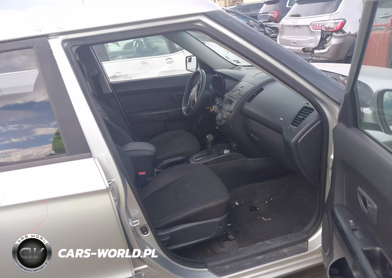 2010 Kia Soul + VIN:KNDJT2A22A7079591 - 5
