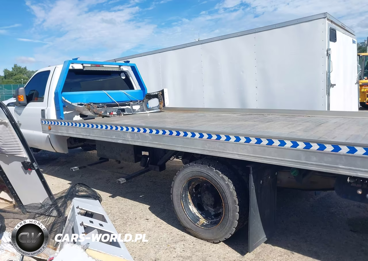 2011 Ford F-550 Chassis Xl VIN:1FDUF5GT9BEA02344 - 15