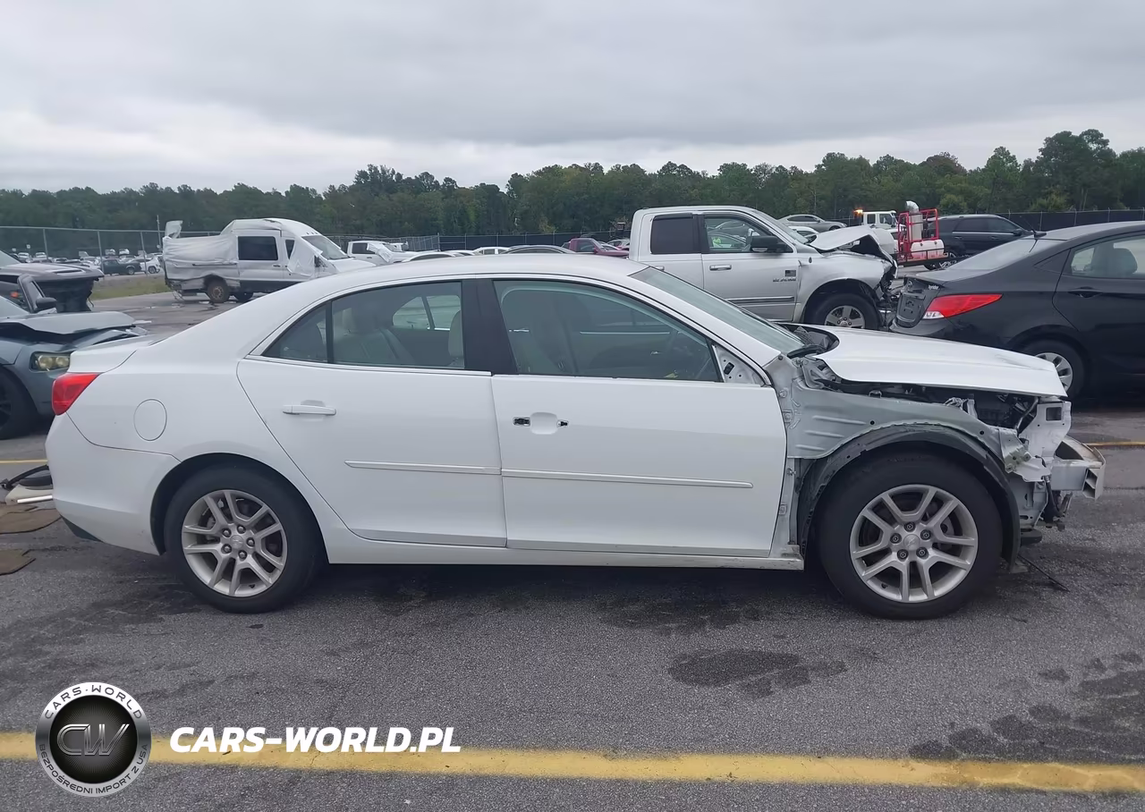 2015 Chevrolet Malibu 1Lt VIN:1G11C5SL3FF103055 - 14