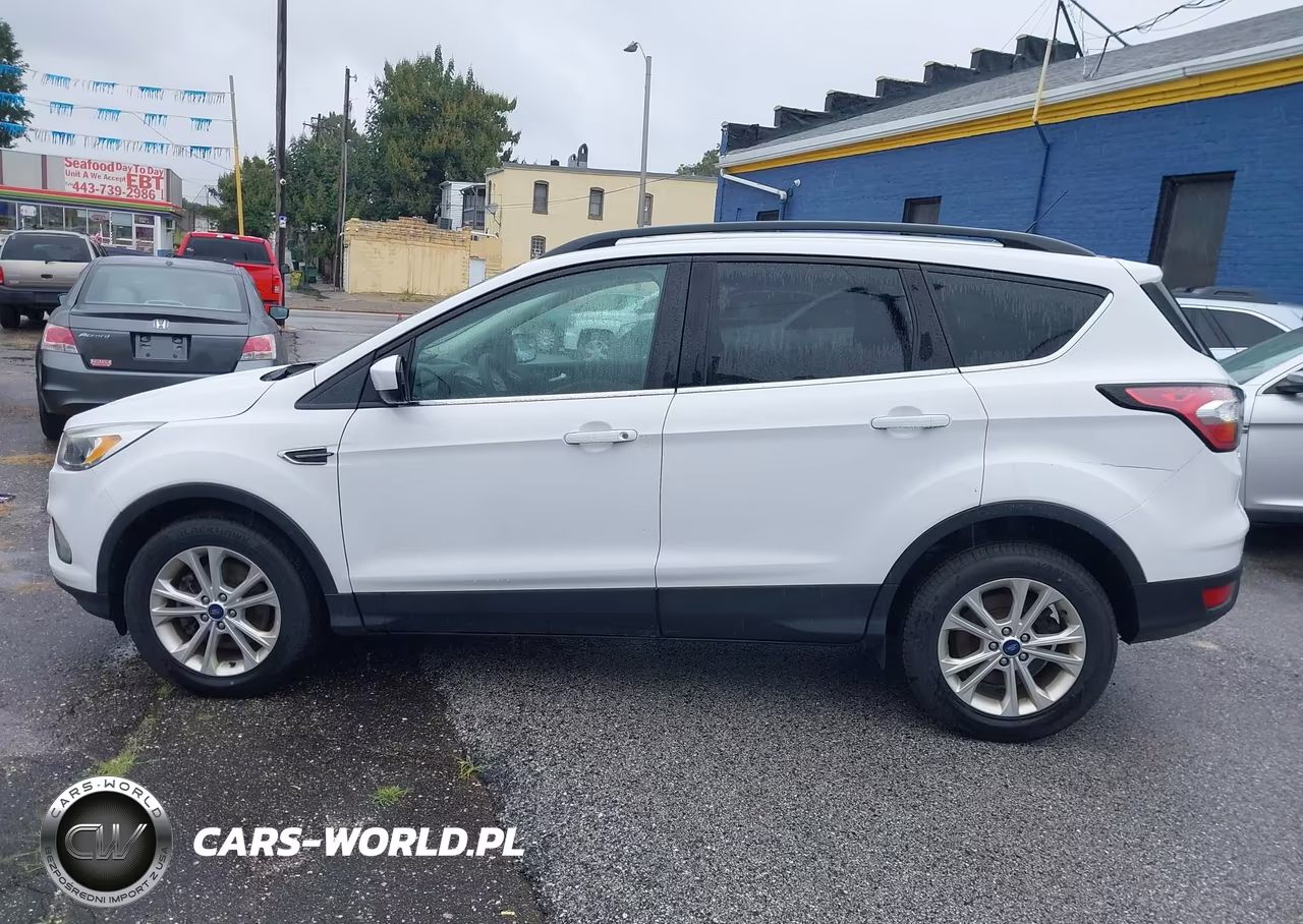 2018 Ford Escape Se VIN:1FMCU9GD8JUC37632 - 15