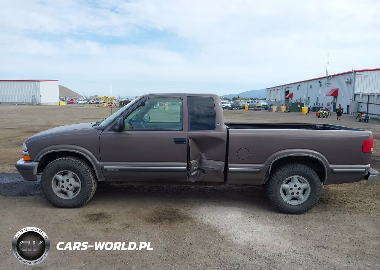1998 Chevrolet S-10 Ls VIN:1GCDT19X0W8139408 - 15