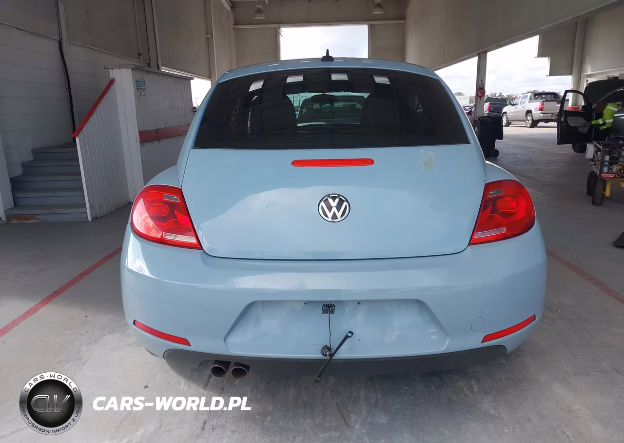 2013 Volkswagen Beetle Coupe 2.5L W-Sun VIN:3VWJP7AT3DM690408 - 16