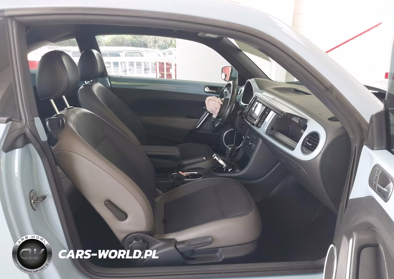 2013 Volkswagen Beetle Coupe 2.5L W-Sun VIN:3VWJP7AT3DM690408 - 5