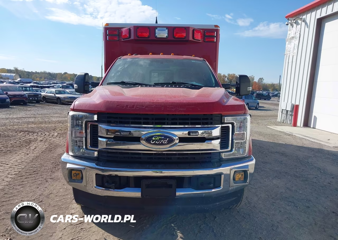 2017 Ford F-350 Chassis Xlt VIN:1FDRF3HT9HEE87313 - 12
