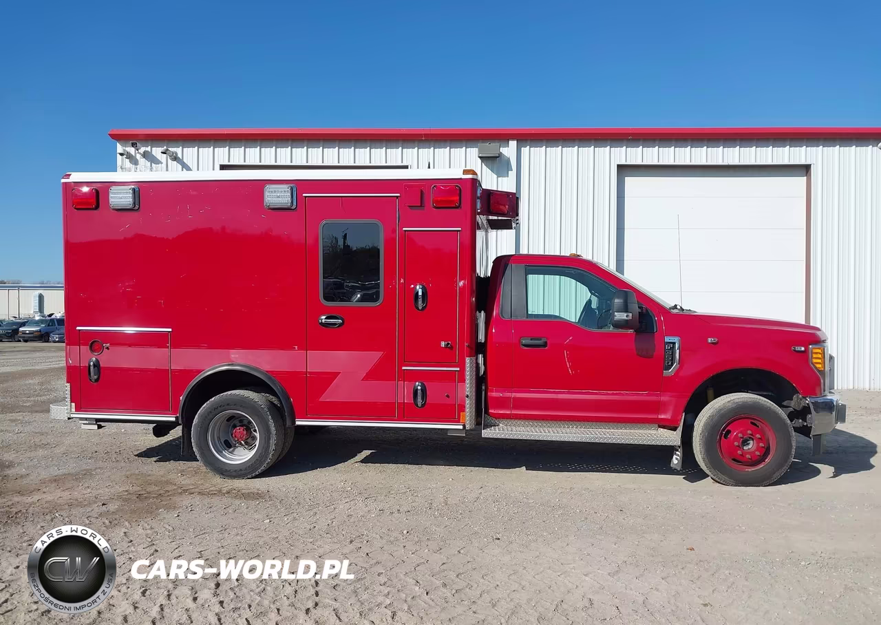 2017 Ford F-350 Chassis Xlt VIN:1FDRF3HT9HEE87313 - 13