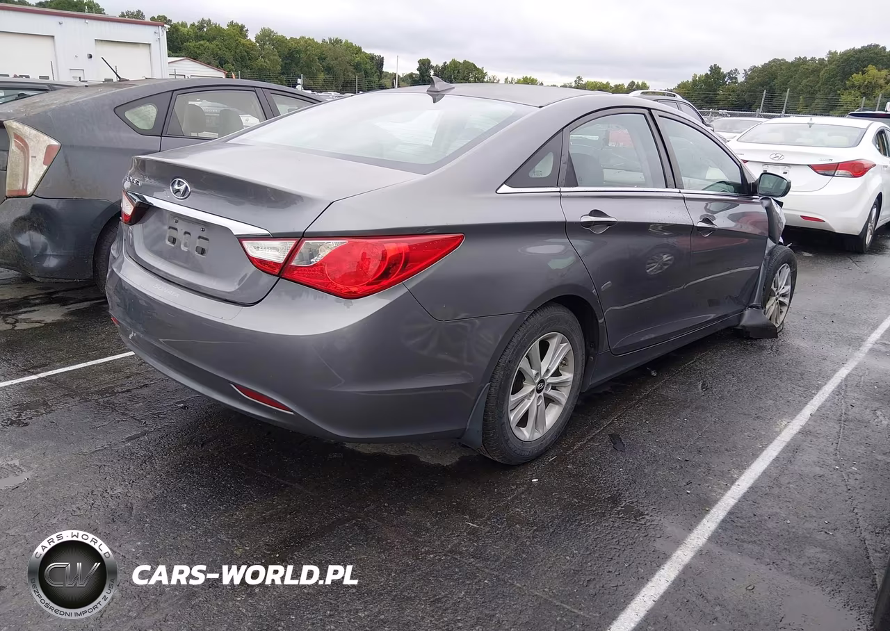 2013 Hyundai Sonata Gls VIN:5NPEB4AC1DH571165 - 4