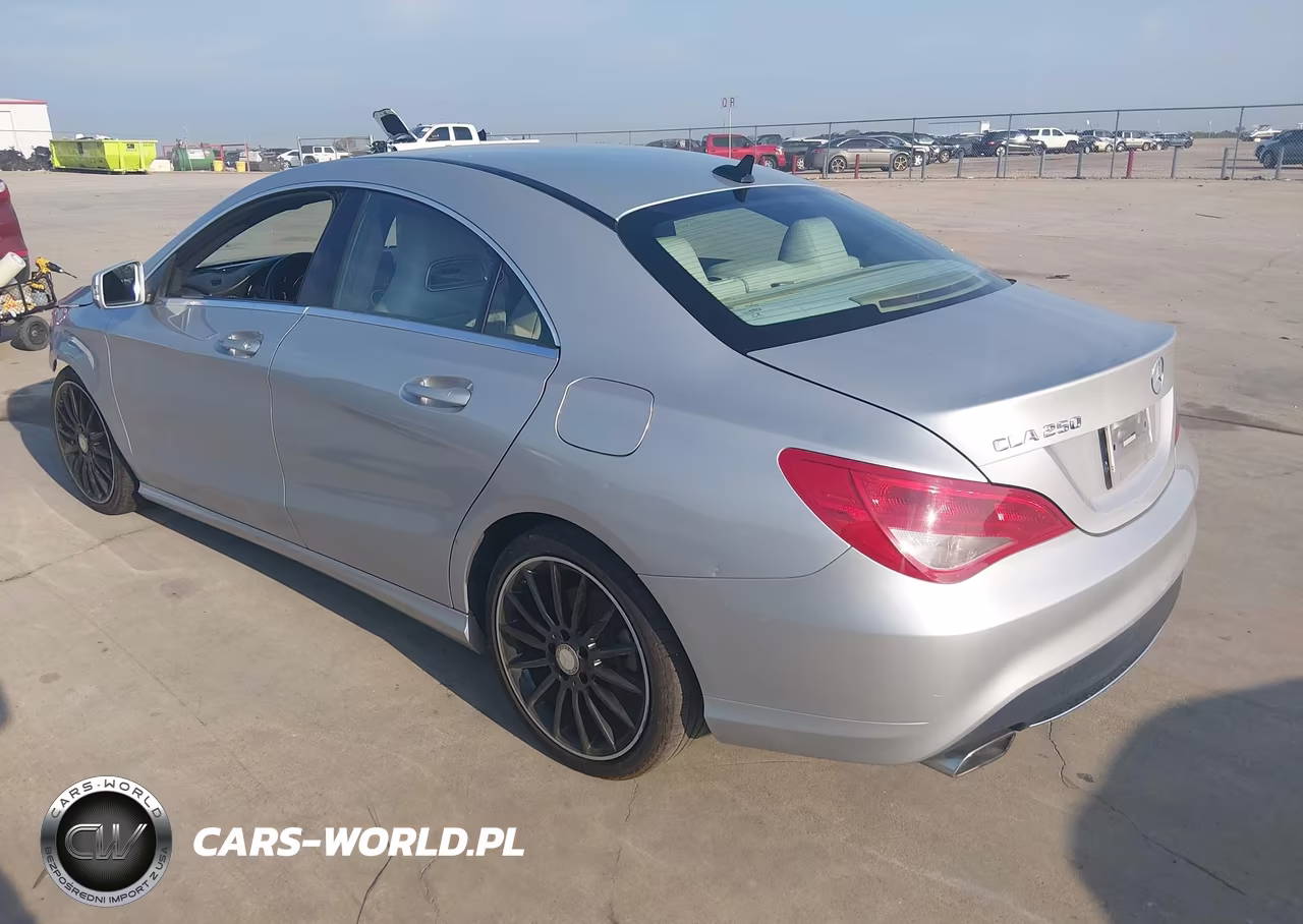 2014 Mercedes-Benz Cla 250 VIN:WDDSJ4EB9EN137526 - 3