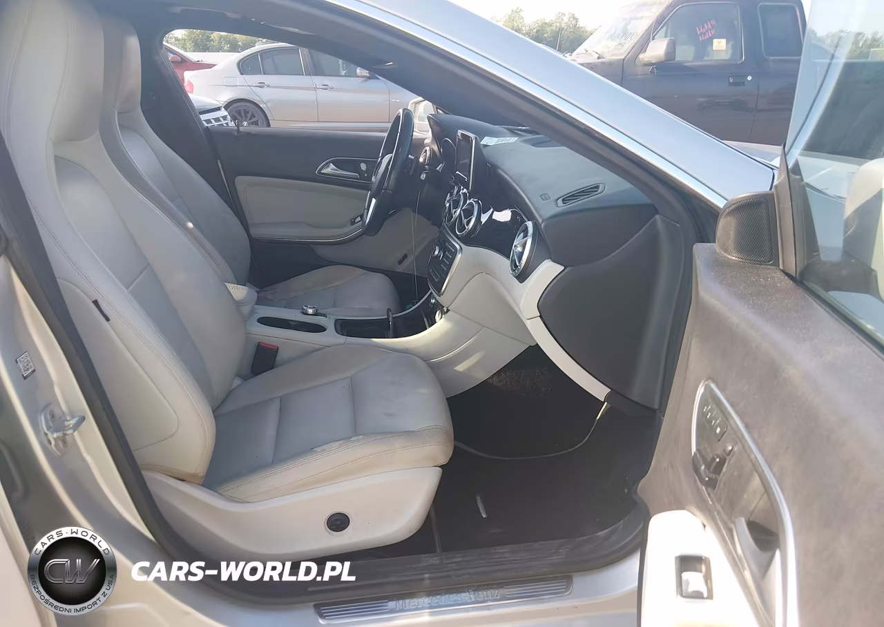 2014 Mercedes-Benz Cla 250 VIN:WDDSJ4EB9EN137526 - 5