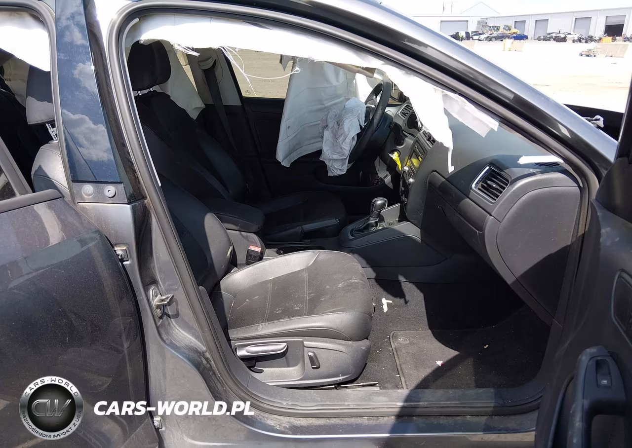 2014 Volkswagen Jetta 1.8T Se VIN:3VWD17AJXEM418033 - 5