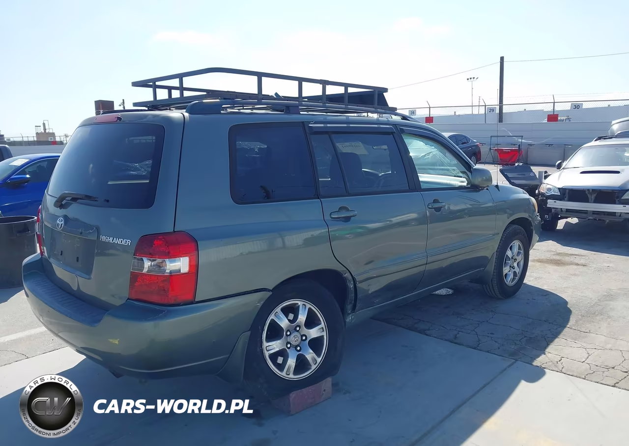 2005 Toyota Highlander V6 VIN:JTEGP21A650070330 - 4