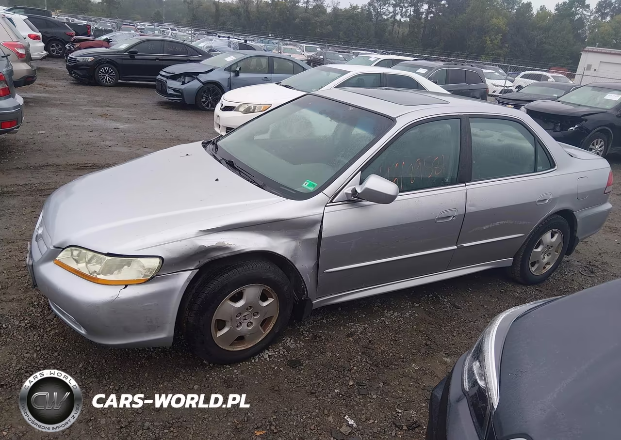 2002 Honda Accord 3.0 Ex VIN:1HGCG165X2A010874 - 14