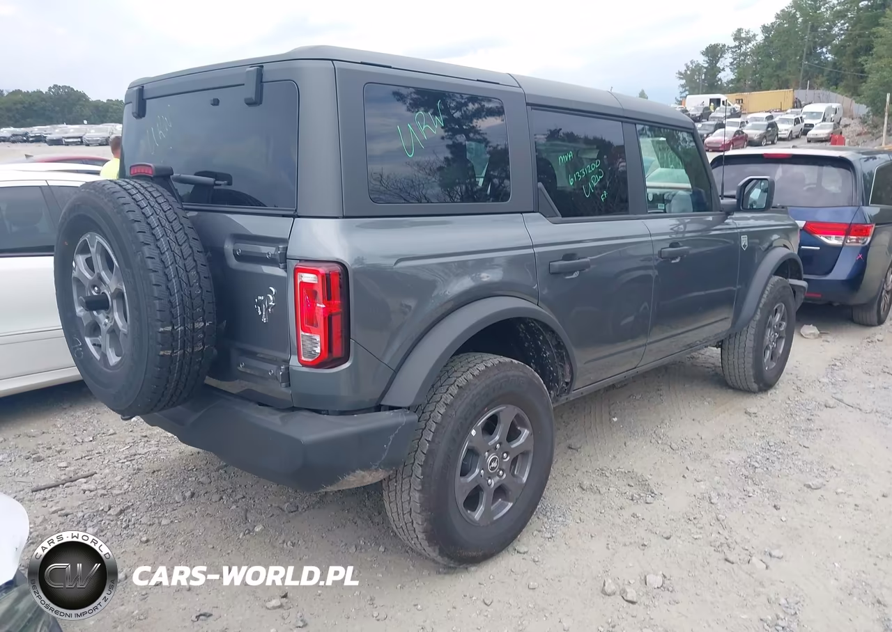 2026 Ford Bronco Big Bend VIN:1FMDE7BH2TLA82083 - 4