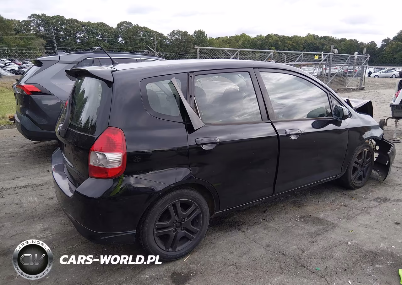 2007 Honda Fit S VIN:JHMGD38697S052172 - 4
