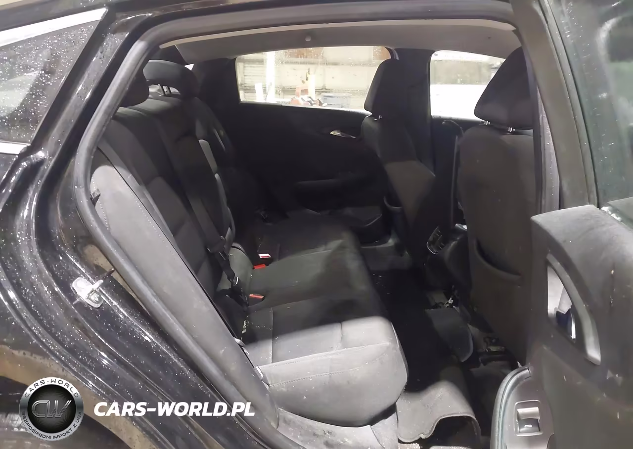 2019 Chevrolet Malibu Lt VIN:1G1ZD5ST0KF170027 - 8