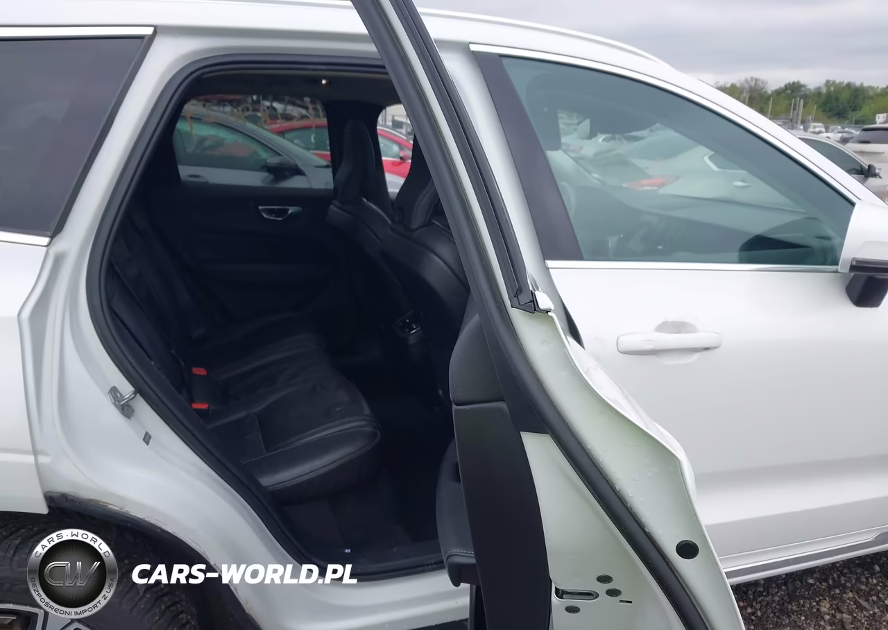 2021 Volvo Xc60 T6 Inscription VIN:YV4A22RL6M1681771 - 8