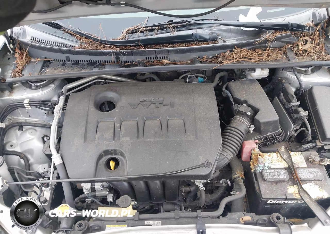 2018 Toyota Corolla Le VIN:2T1BURHE4GC733475 - 10