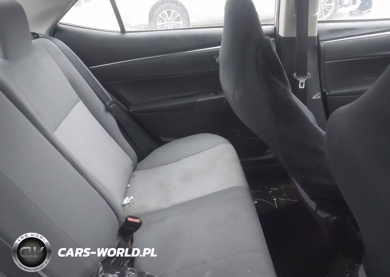 2018 Toyota Corolla Le VIN:2T1BURHE4GC733475 - 8