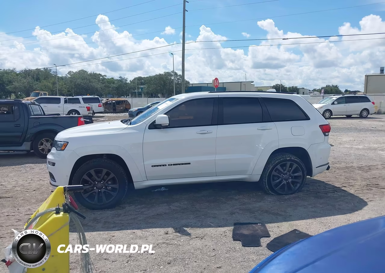 2019 Jeep Grand Cherokee High Altitude 4X4 VIN:1C4RJFCG1KC623788 - 14