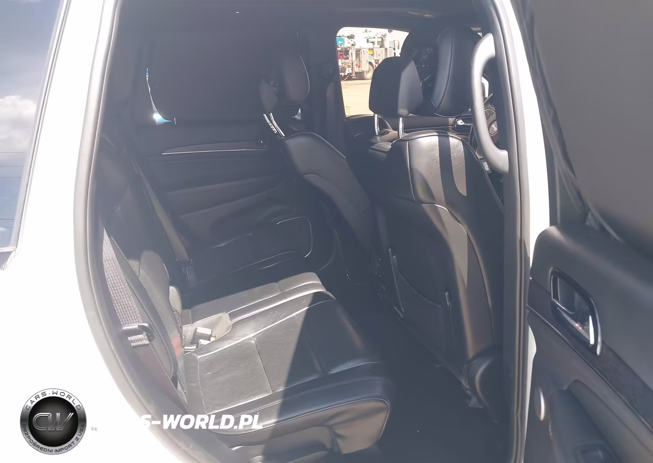 2019 Jeep Grand Cherokee High Altitude 4X4 VIN:1C4RJFCG1KC623788 - 8