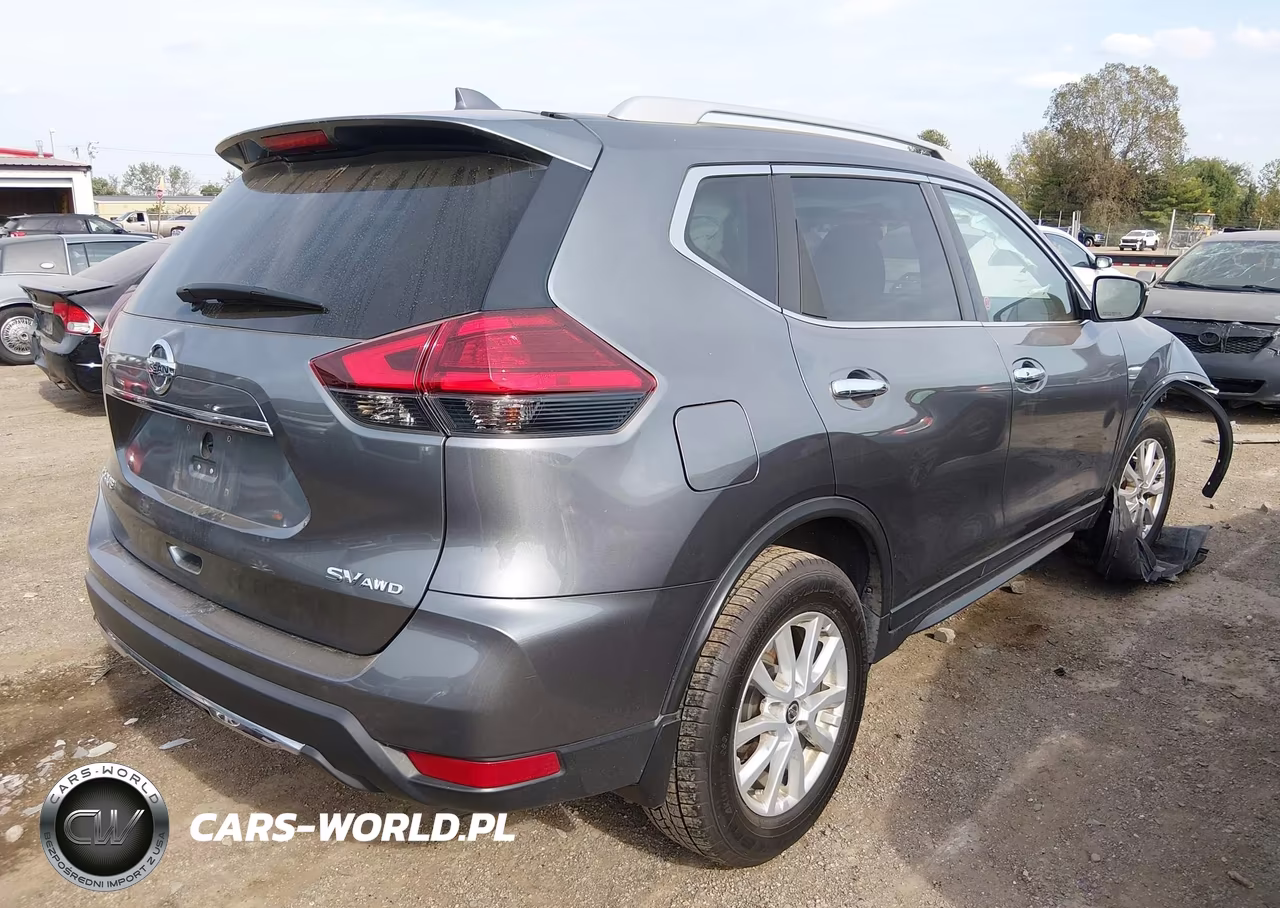 2017 Nissan Rogue S-Sl-Sv VIN:5N1AT2MVXHC819181 - 4