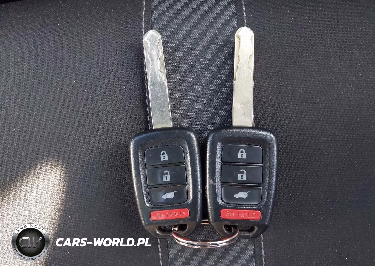 2018 Honda Civic Sport VIN:SHHFK7G48JU213771 - 11