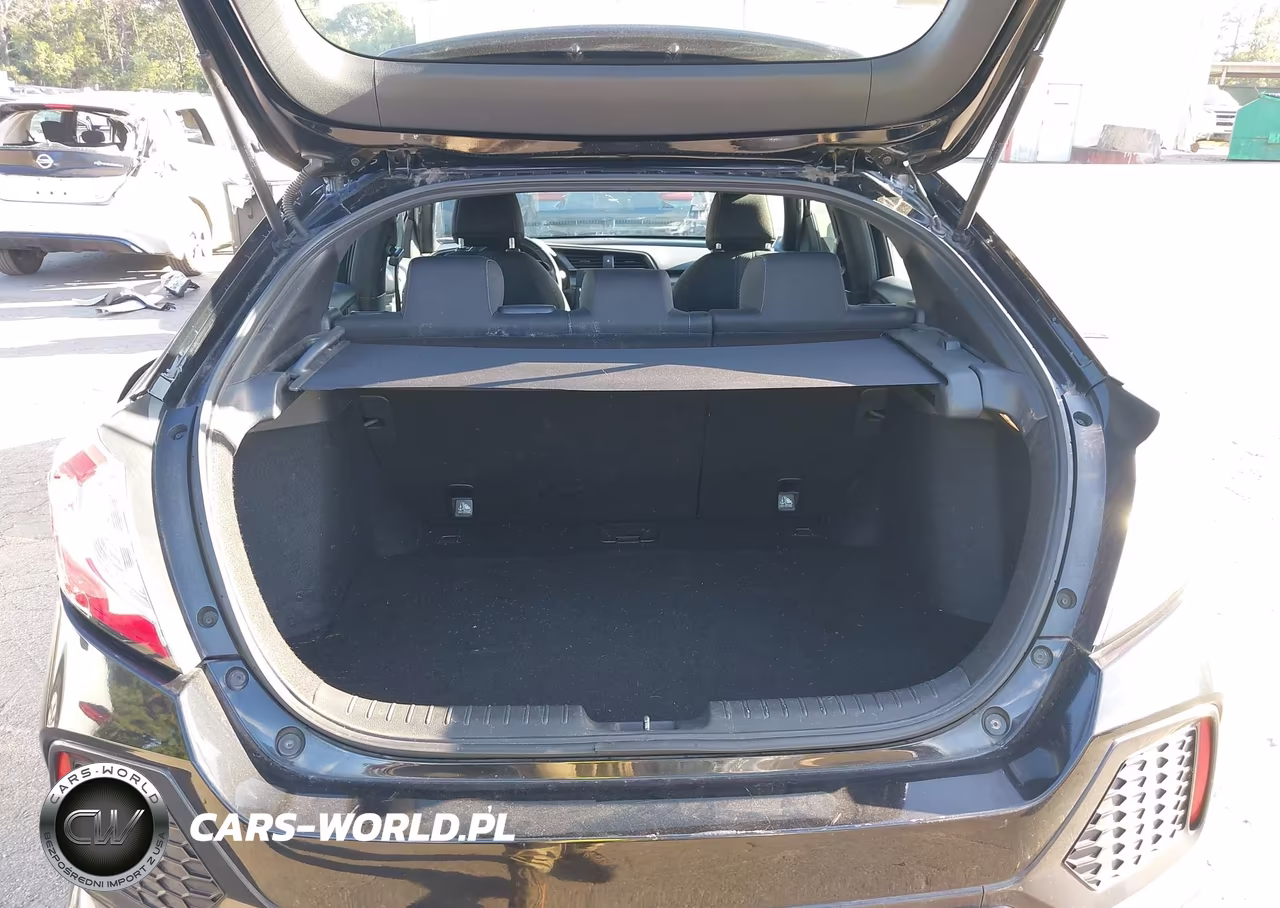 2018 Honda Civic Sport VIN:SHHFK7G48JU213771 - 18