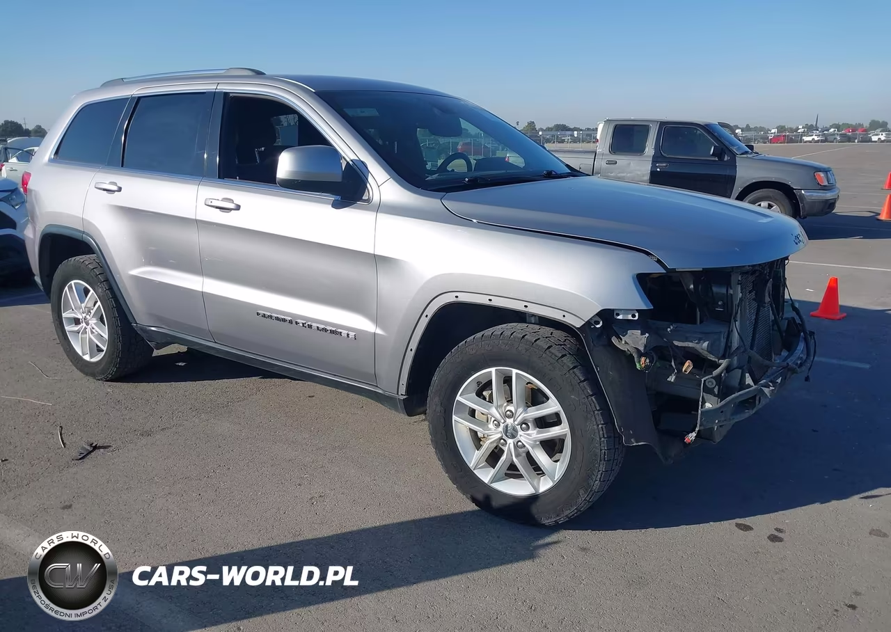 2017 Jeep Grand Cherokee Laredo 4X4 – zdjęcie 1 z 18