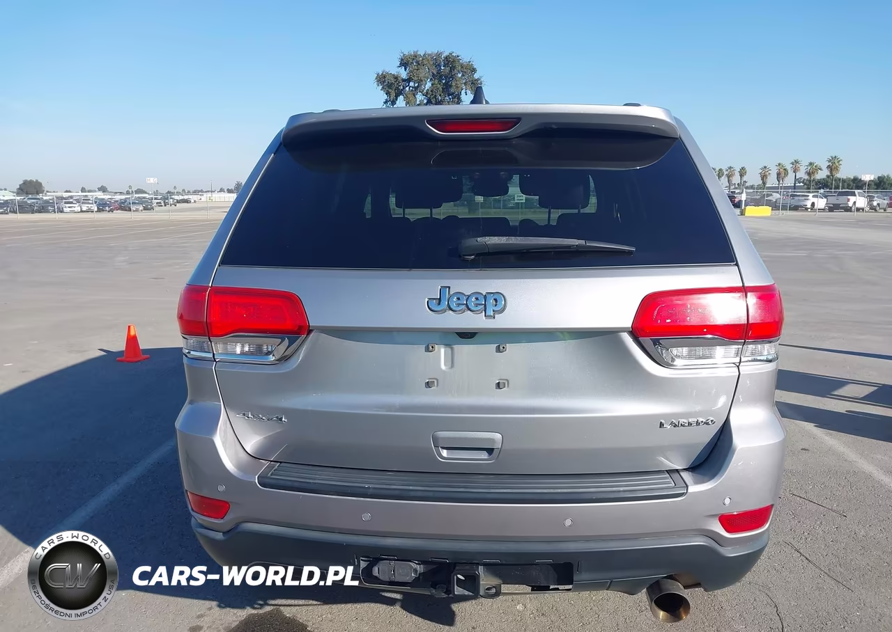 2017 Jeep Grand Cherokee Laredo 4X4 VIN:1C4RJFAG6HC682265 - 17