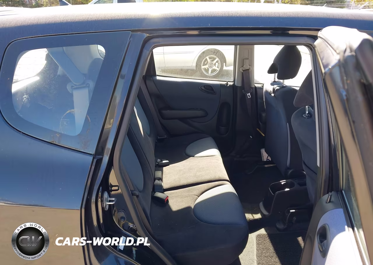 2008 Honda Fit Sport VIN:JHMGD38648S028797 - 8