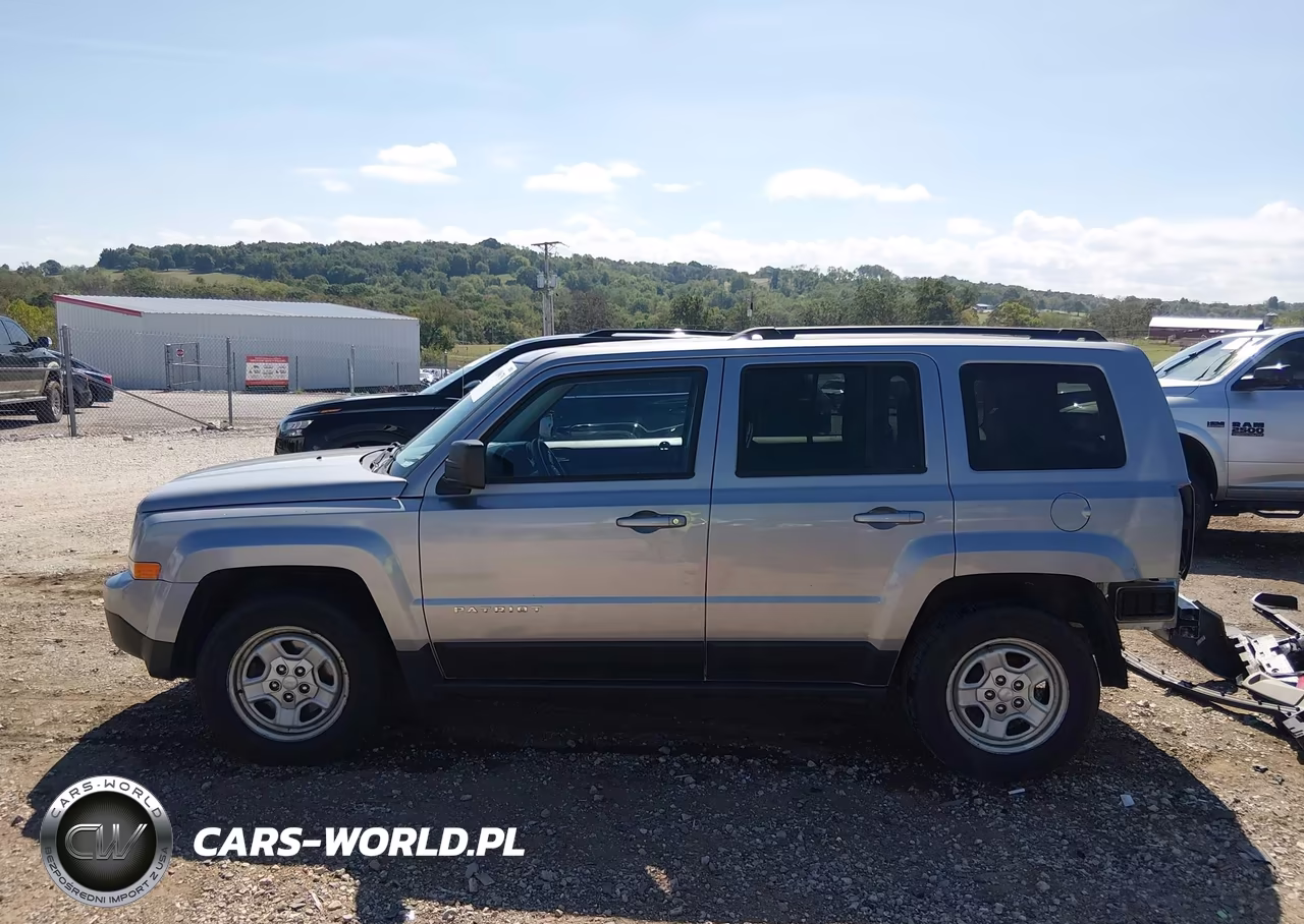 2016 Jeep Patriot Sport VIN:1C4NJPBA2GD687745 - 15