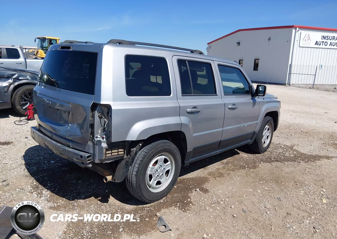 2016 Jeep Patriot Sport VIN:1C4NJPBA2GD687745 - 4