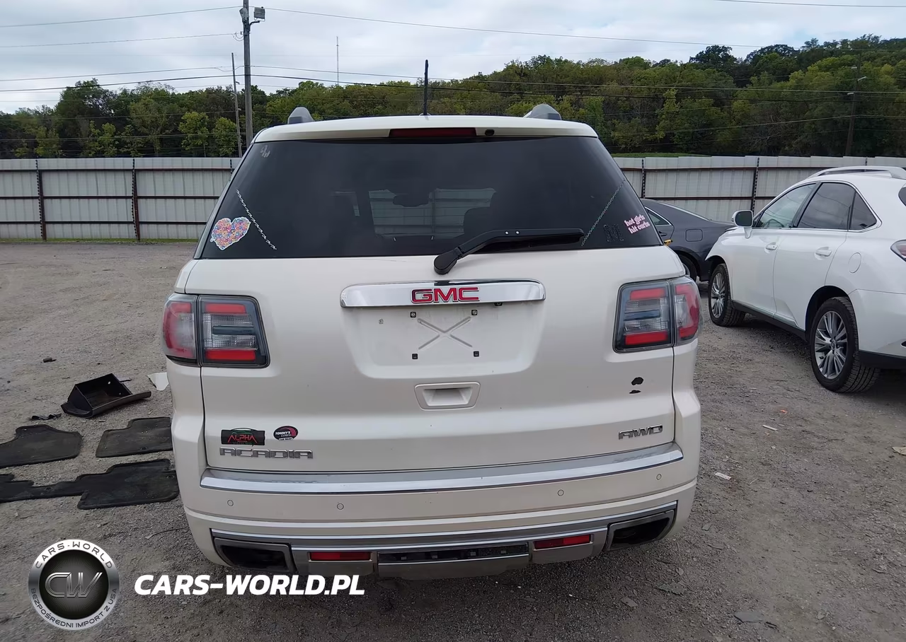 2014 GMC Acadia Denali VIN:1GKKVTKD3EJ194573 - 17