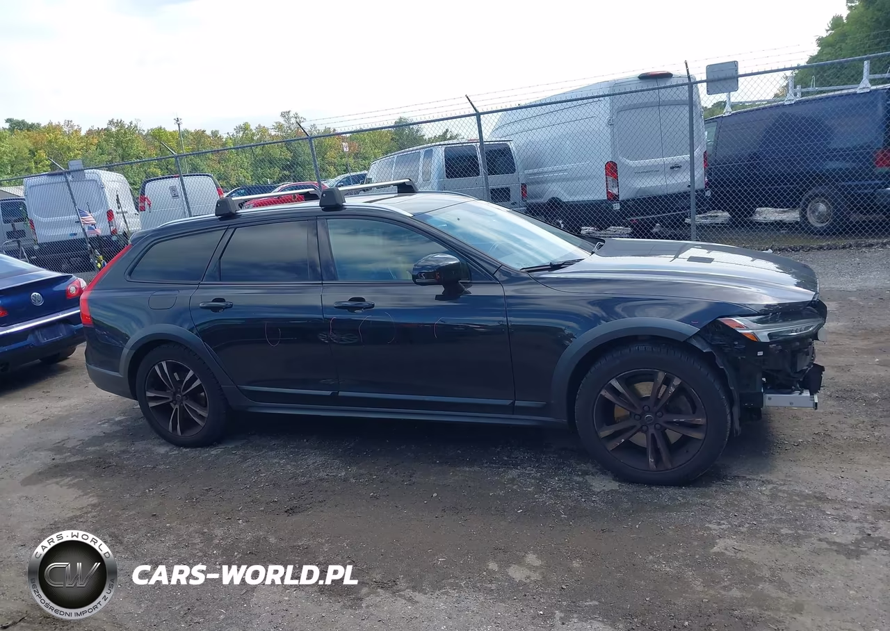 2018 Volvo V90 Cross Country T5 VIN:YV4102NK8J1027157 - 14