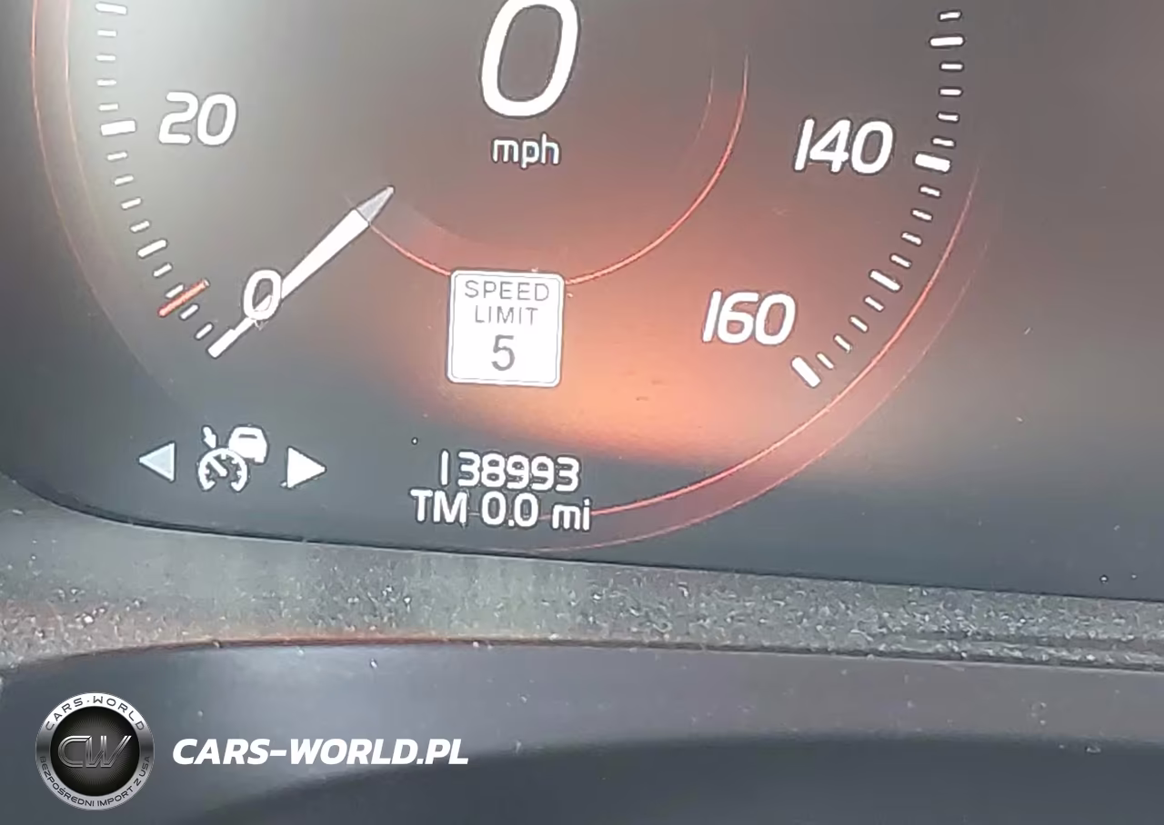 2018 Volvo V90 Cross Country T5 VIN:YV4102NK8J1027157 - 16