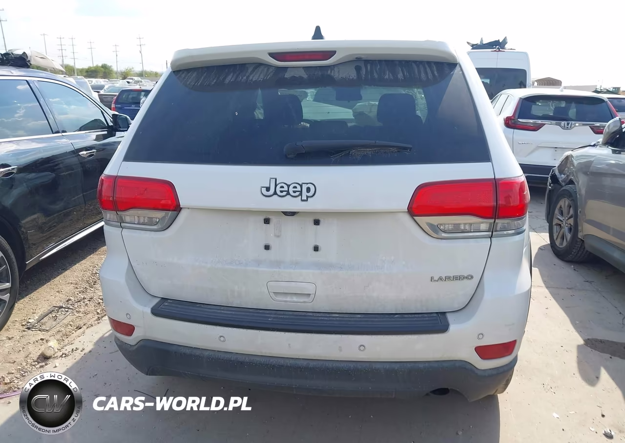 2018 Jeep Grand Cherokee Laredo 4X2 VIN:1C4RJEAG0JC182022 - 16