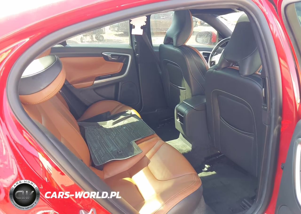 2015 Volvo S60 T6 Drive-E VIN:YV149MFKXF1345752 - 8