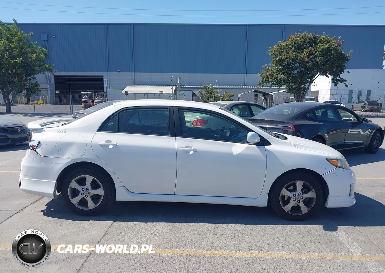 2011 Toyota Corolla S VIN:2T1BU4EE4BC653660 - 14