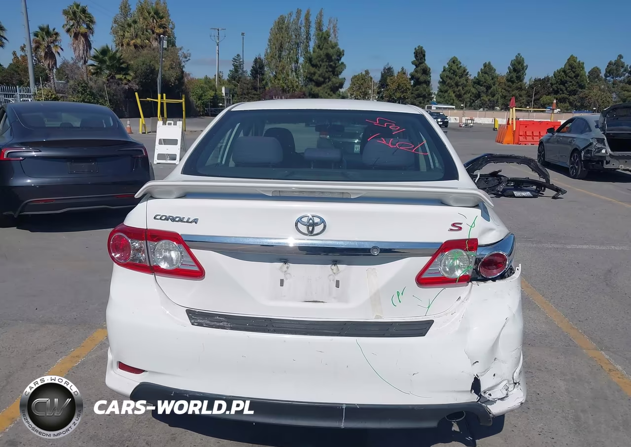 2011 Toyota Corolla S VIN:2T1BU4EE4BC653660 - 17