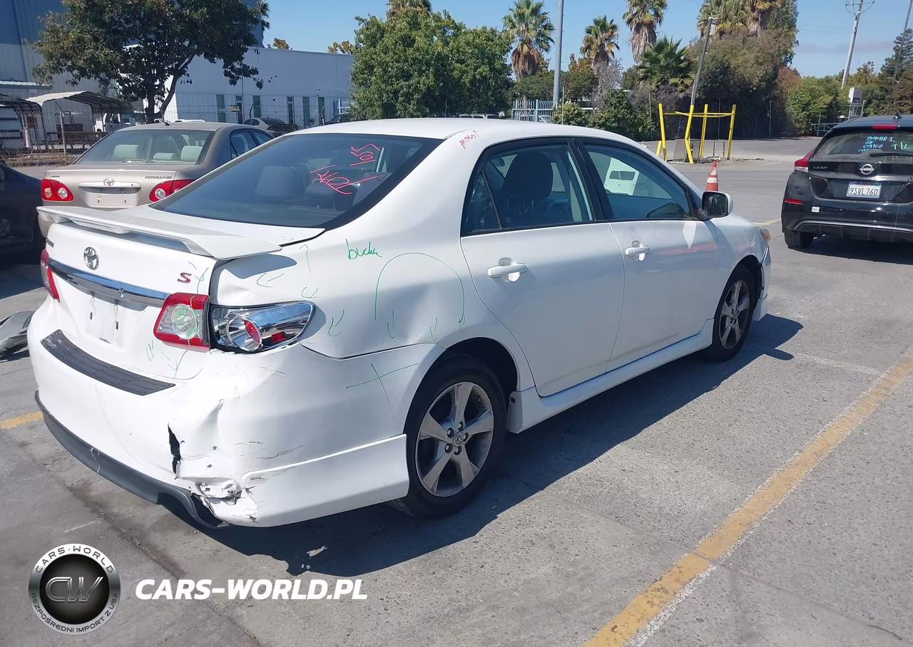 2011 Toyota Corolla S VIN:2T1BU4EE4BC653660 - 4