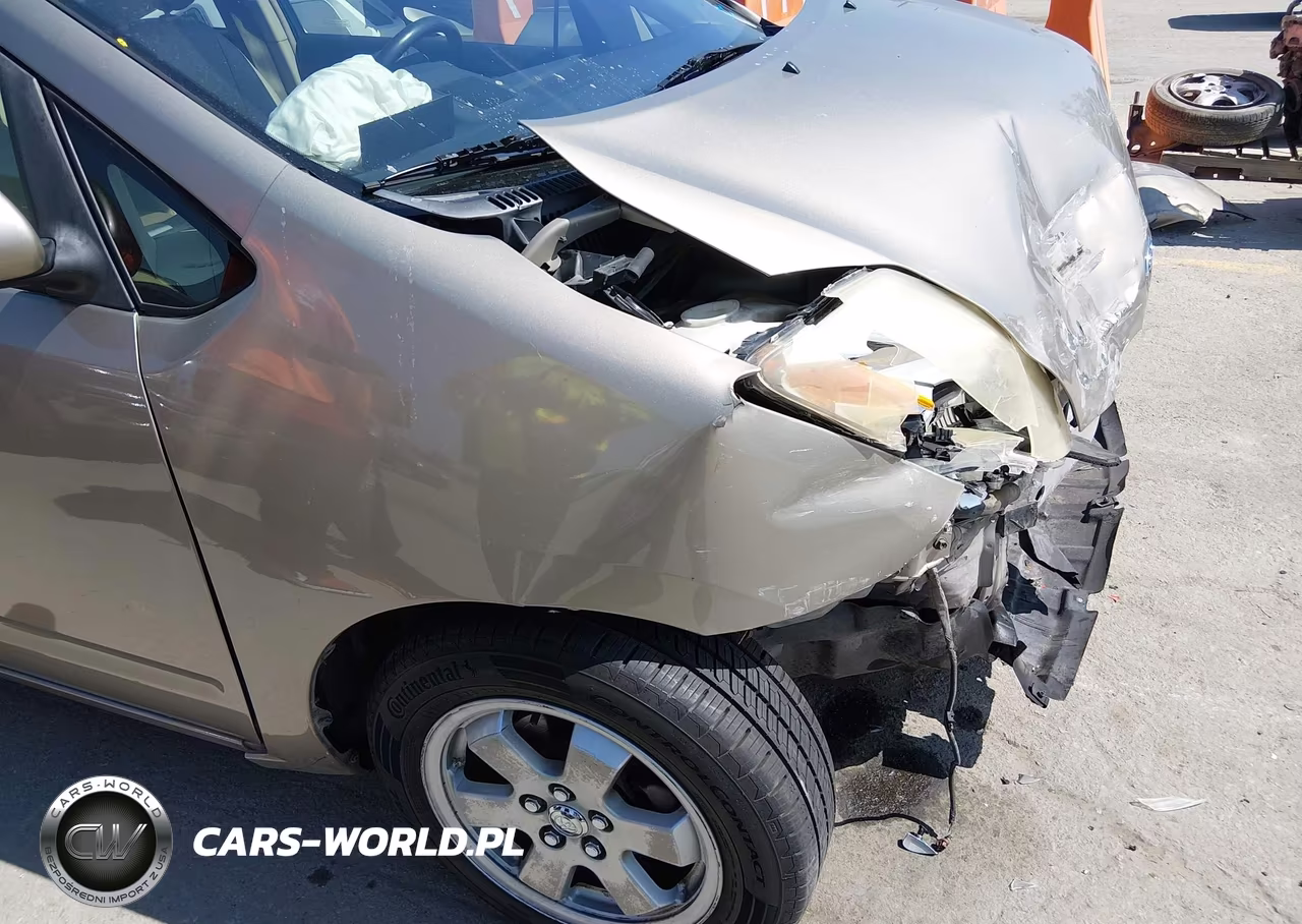 2004 Toyota Prius VIN:JTDKB20U740035688 - 13