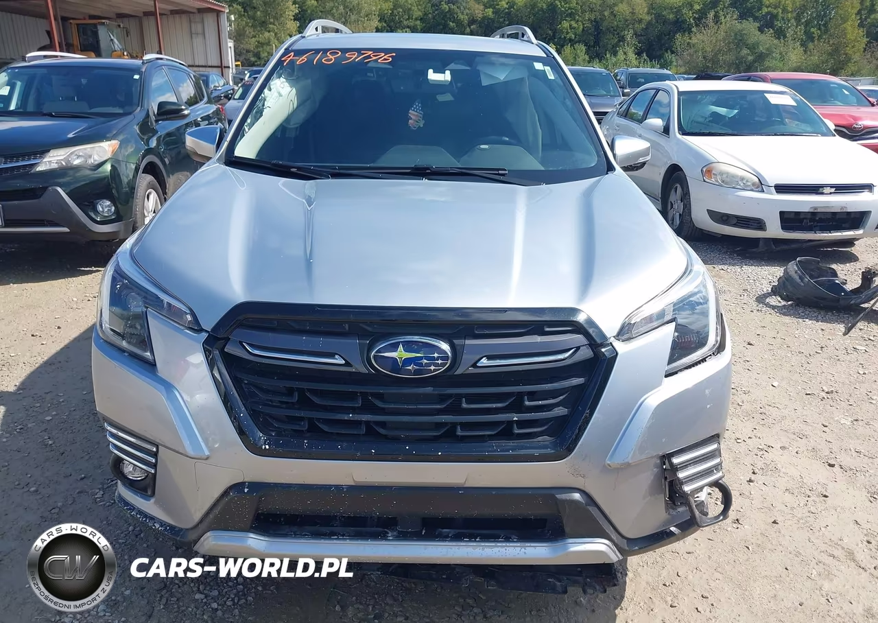 2022 Subaru Forester Touring VIN:JF2SKARCXNH528046 - 12