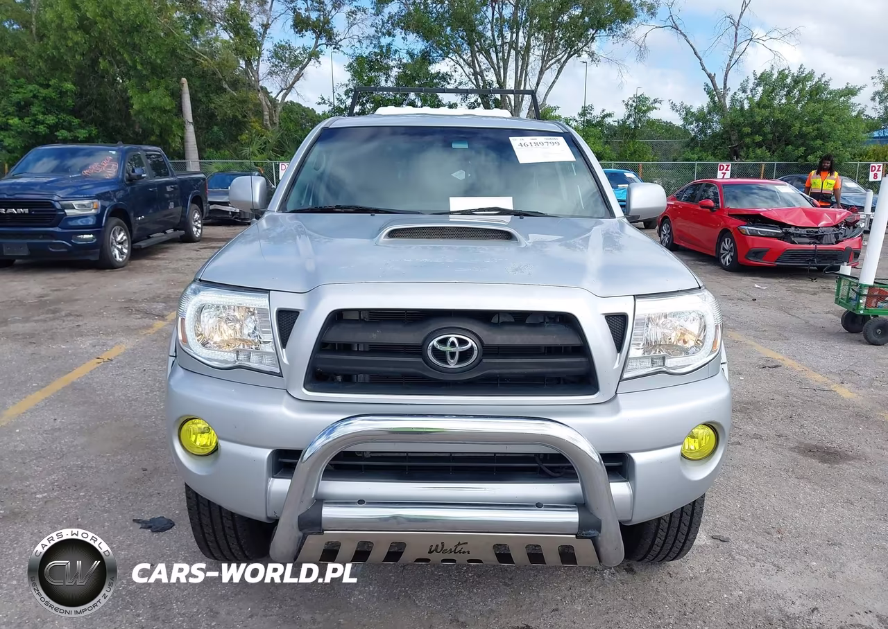 2005 Toyota Tacoma Base V6 VIN:5TEUU42N45Z057881 - 12