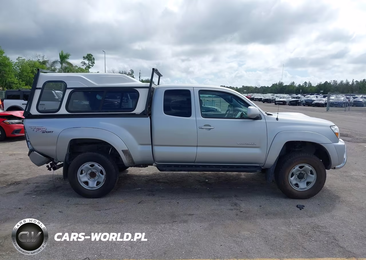 2005 Toyota Tacoma Base V6 VIN:5TEUU42N45Z057881 - 13
